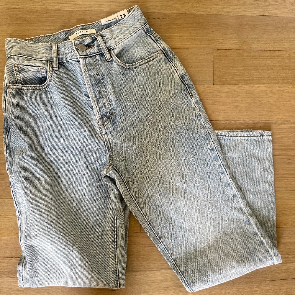 NWT PACSUN High Rise Straight Jean Size 23